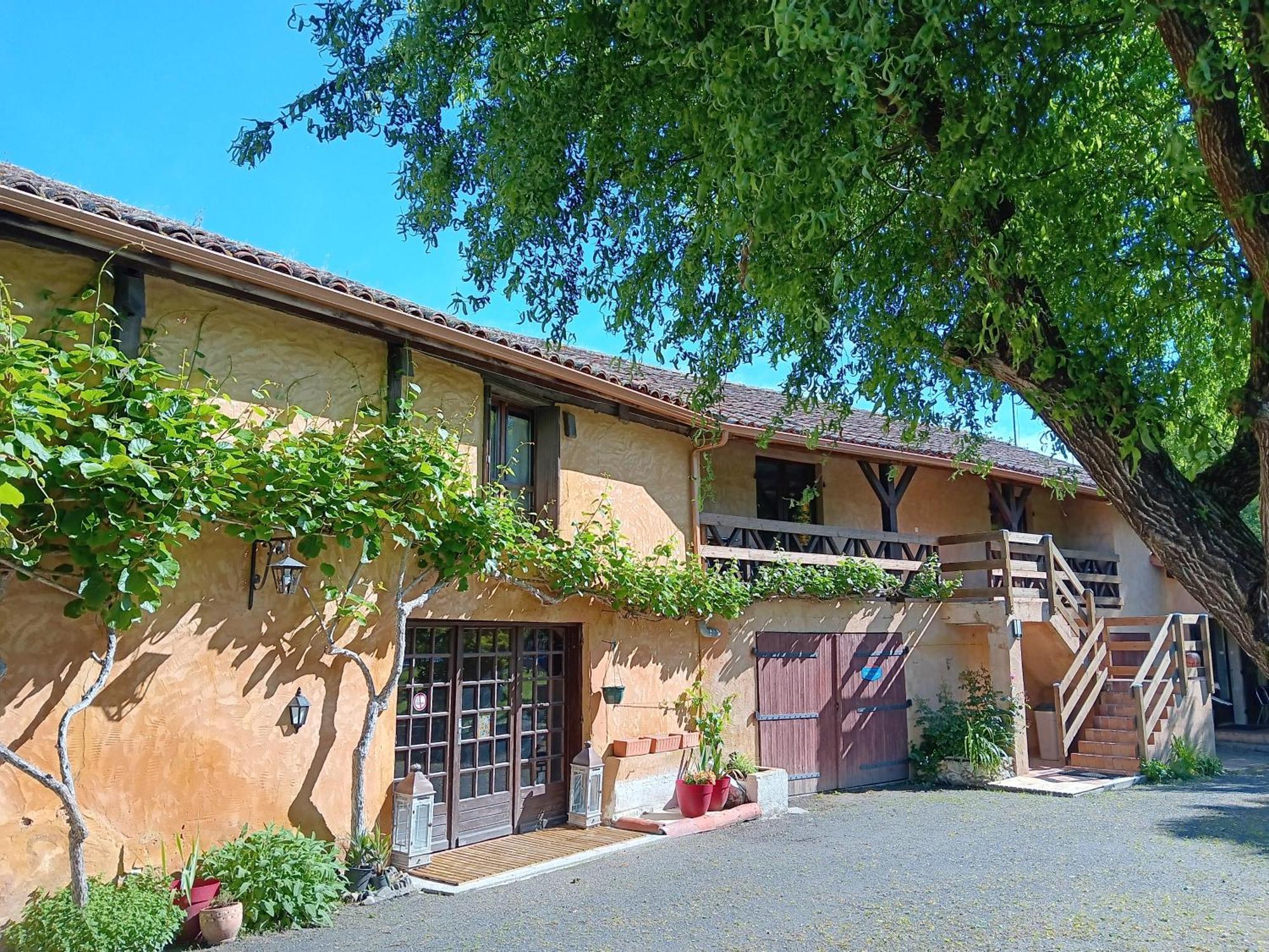 Le Moulin Du Comte * Bourrouillan